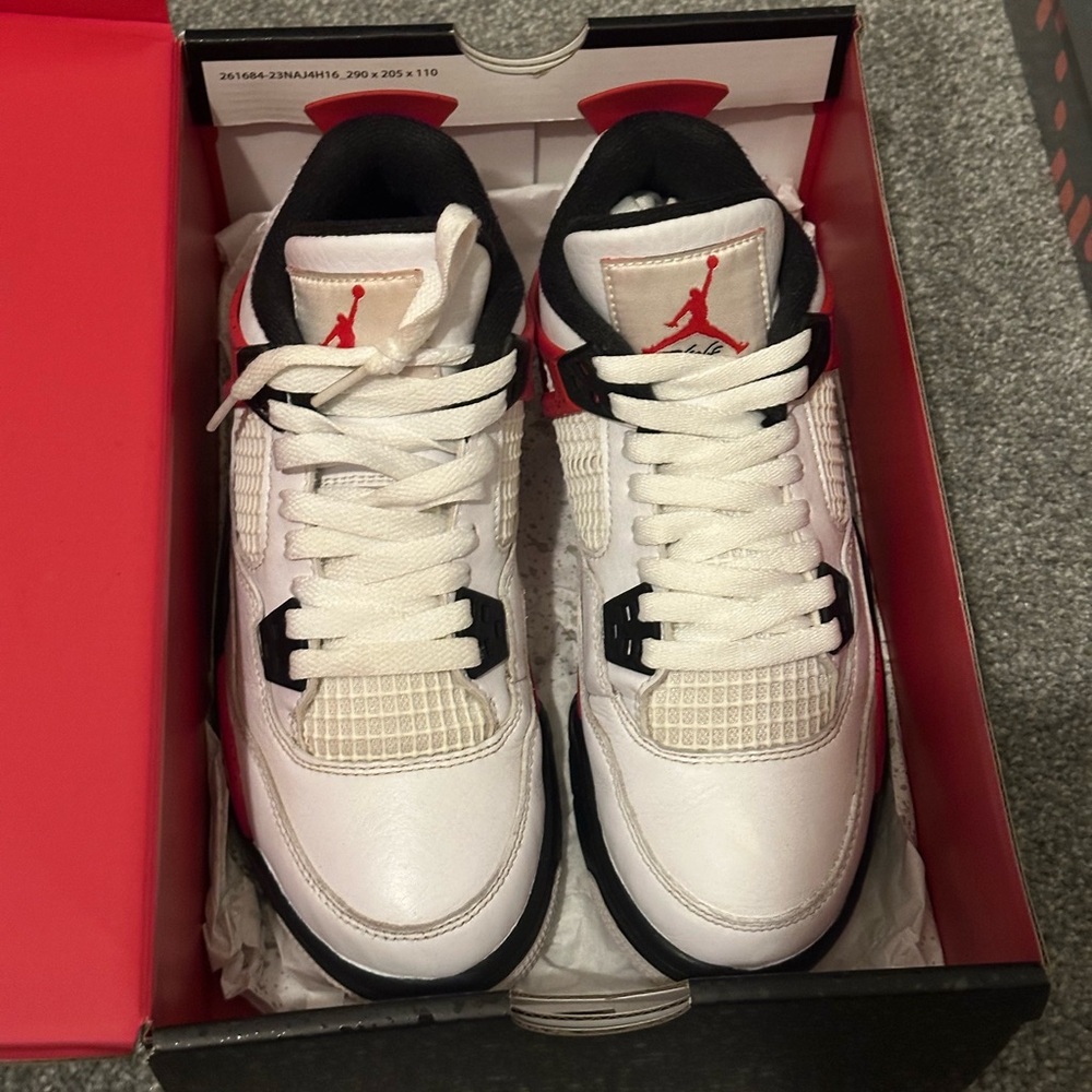 ❌SOLD❌ Air Jordan 4 Retro (GS)
